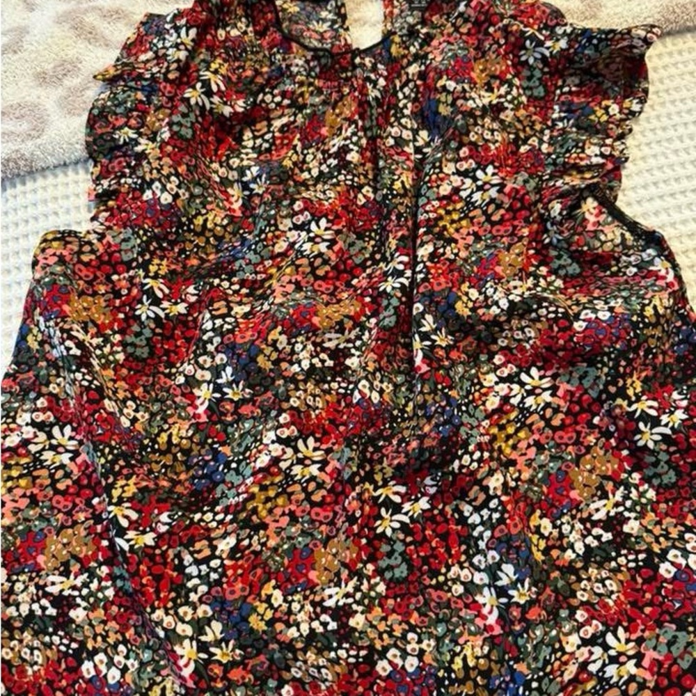 Floral Multicolor top